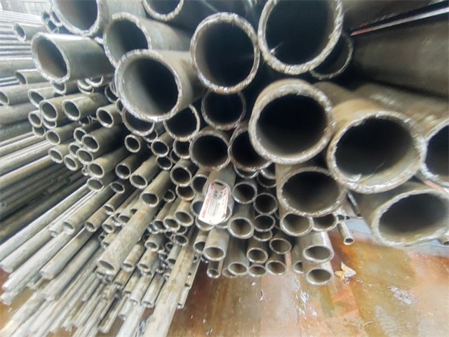 铜仁大口径精密无缝钢管