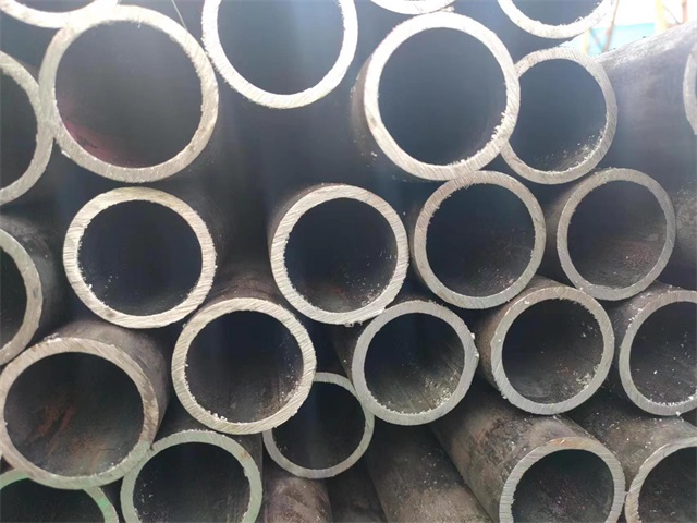 铜仁10#结构用无缝钢管
